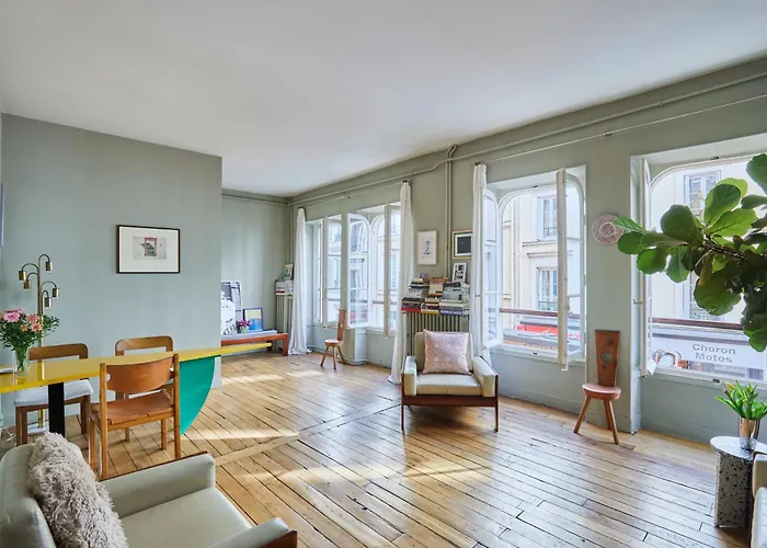 Charming 1Br Rue Des Martyrs